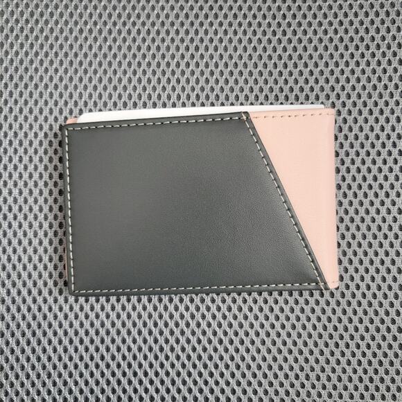 Forrest & Harold Slim RFID Money Clip Wallet in Top Grain Leather in gray pink - Picture 5 of 9